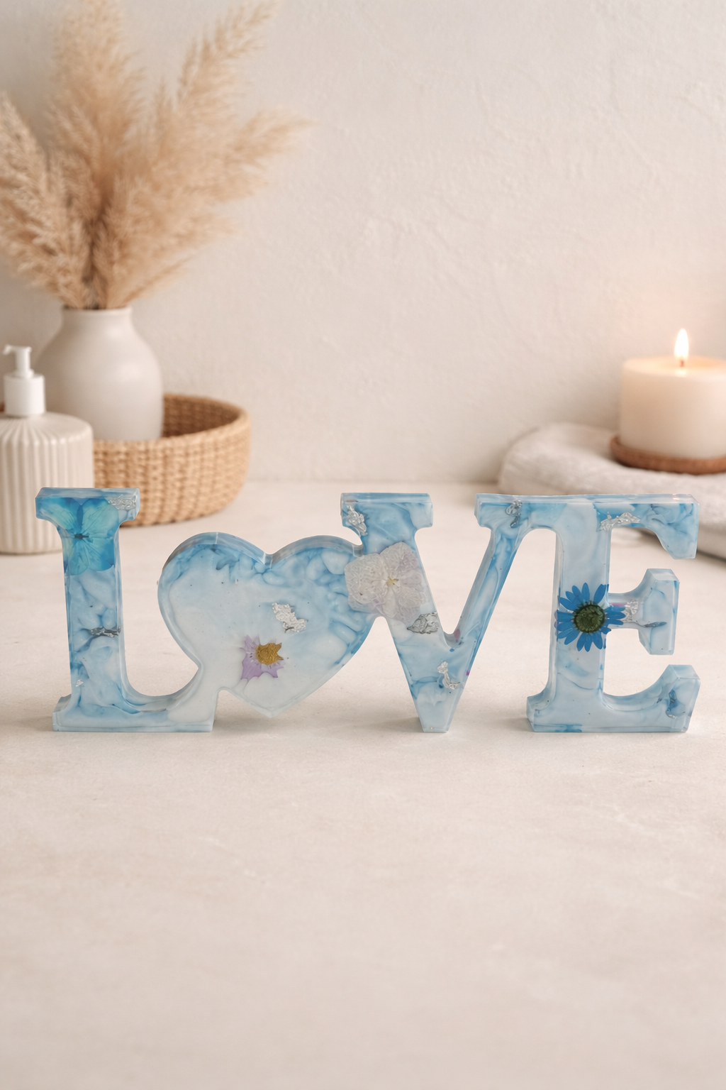 LOVE sign