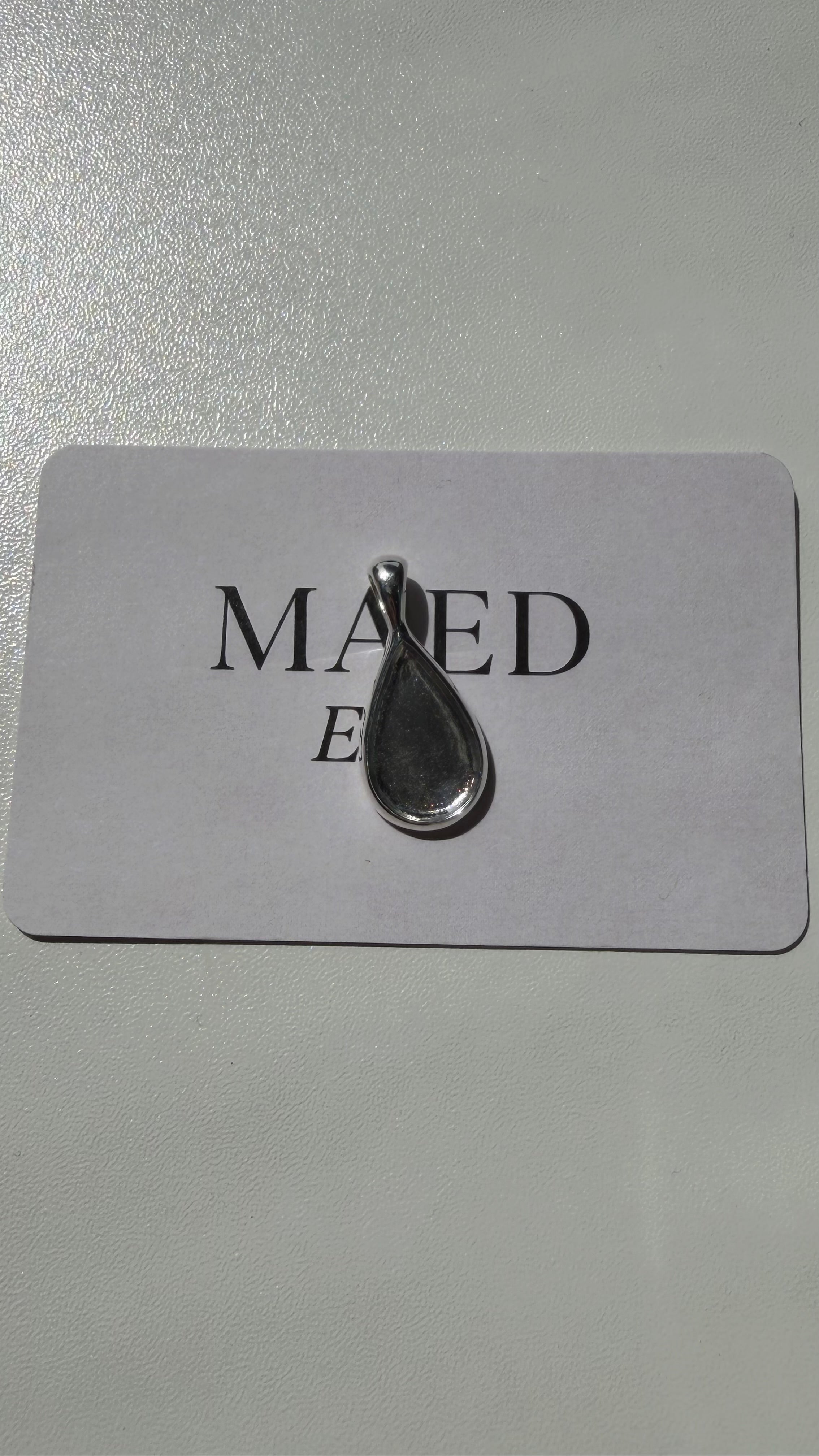 Pear Shaped Pendant necklace